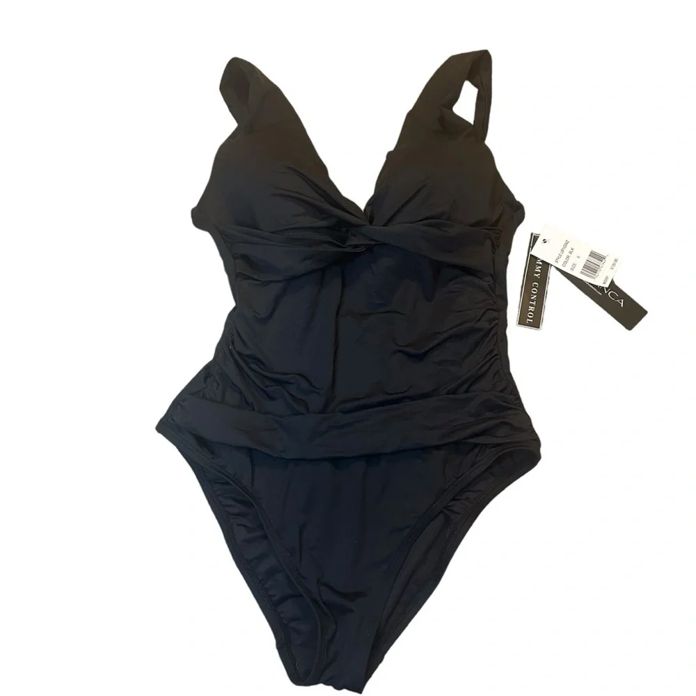 La Blanca Island Goddess Twist Mio One Piece Swimsuit‎ LB1IG04